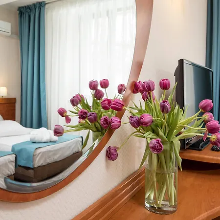 Rozmarin Hotel 4*